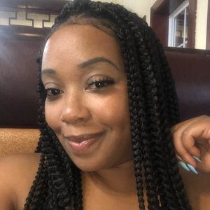 Meet your Posher, Jessica